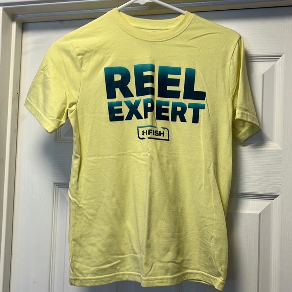 Large, Under Armour shirt